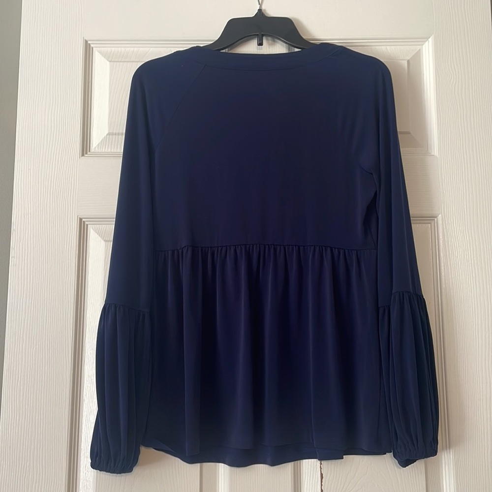 Michael Kors babydoll top with chain - Picture 6 of 6